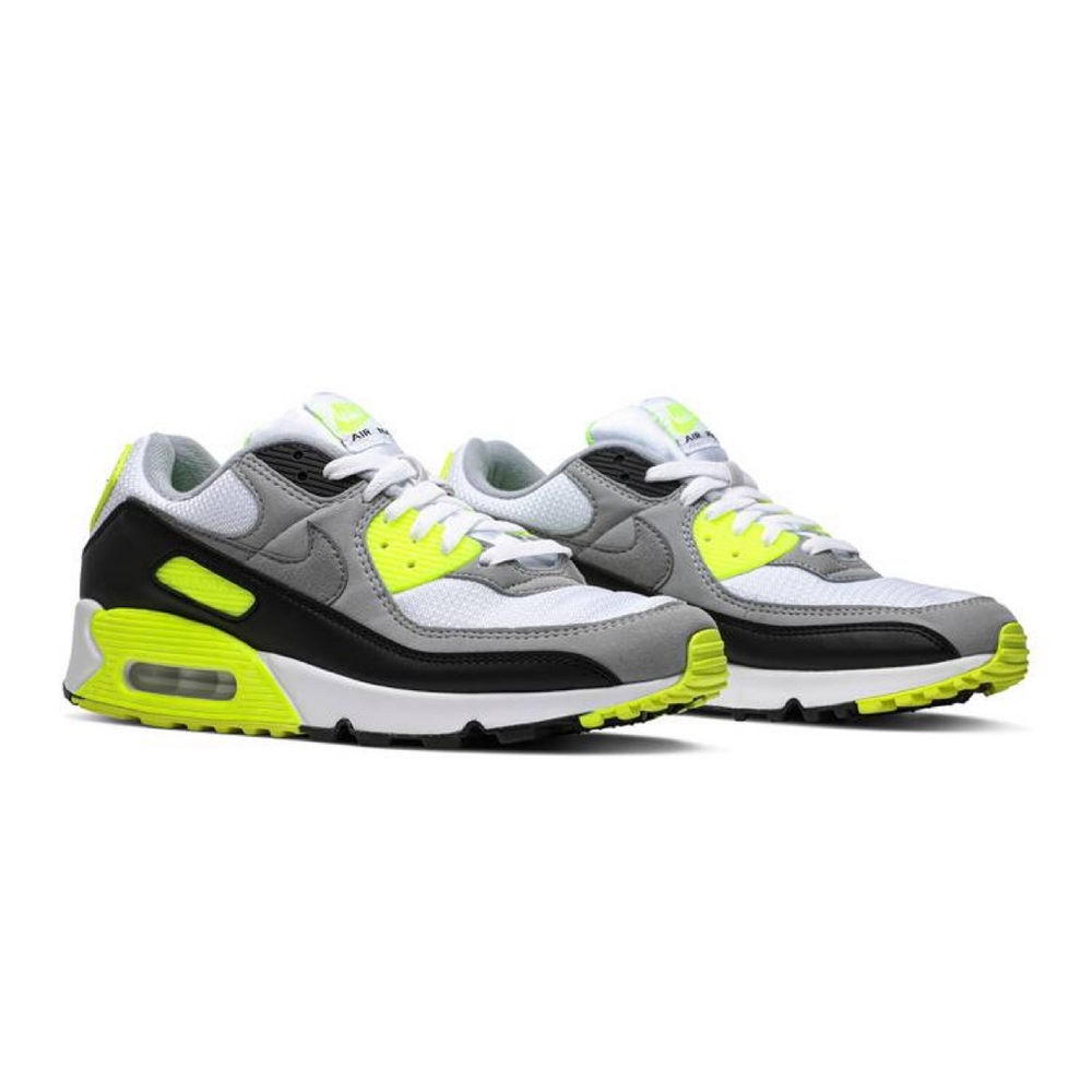 Air max 90 Volt size 6.5 (size 8 women’s)